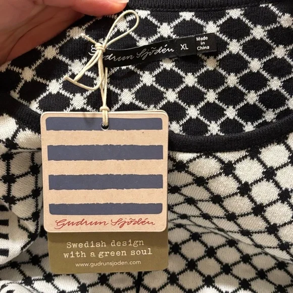 NWT Gudrun Sjoden Scandinavian Black White Lemon Organic Cotton Cardigan Size XL - Picture 2 of 10